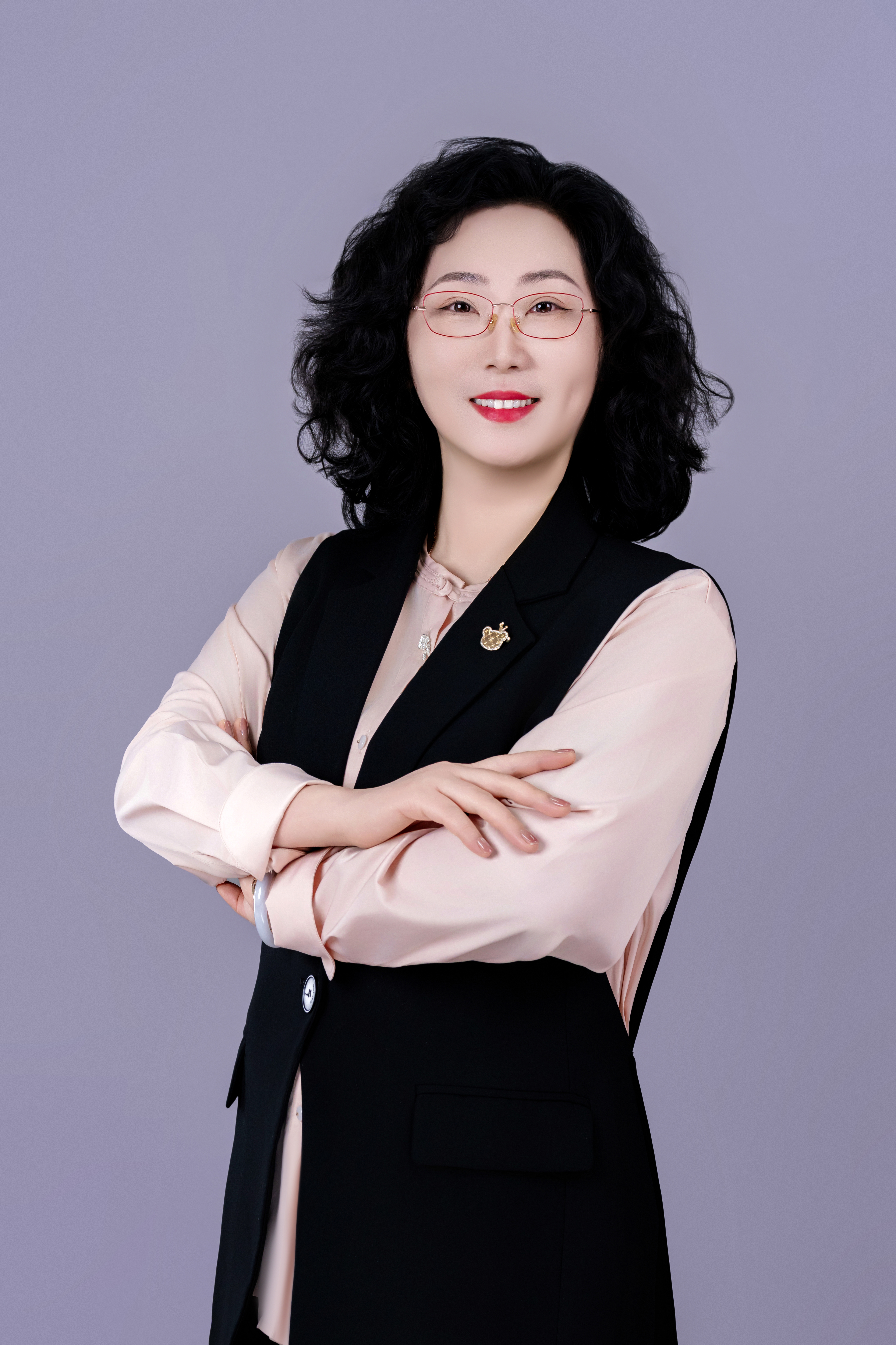 毛洁.jpg